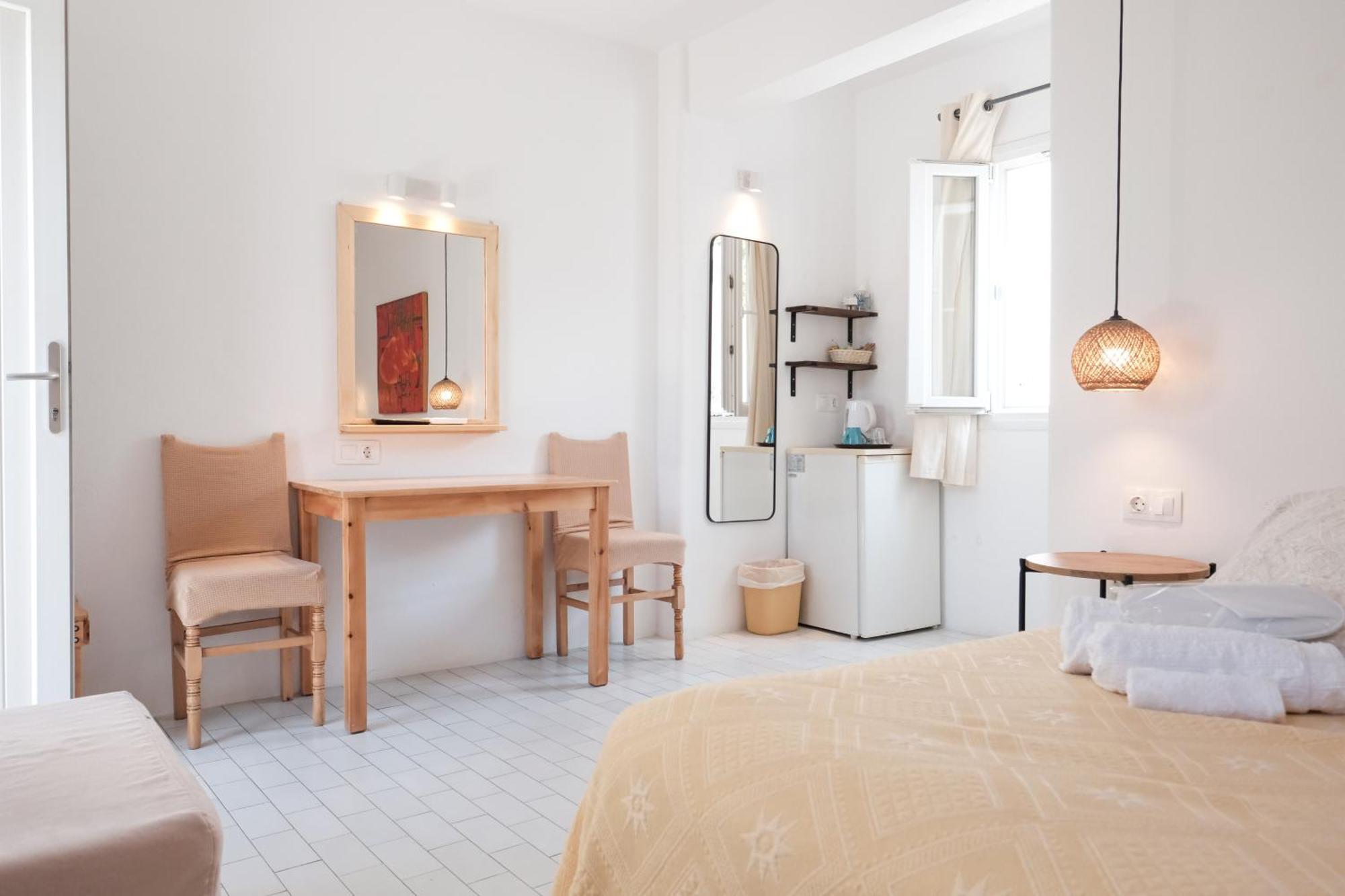 Angela'S Rooms Mykonos Town エクステリア 写真