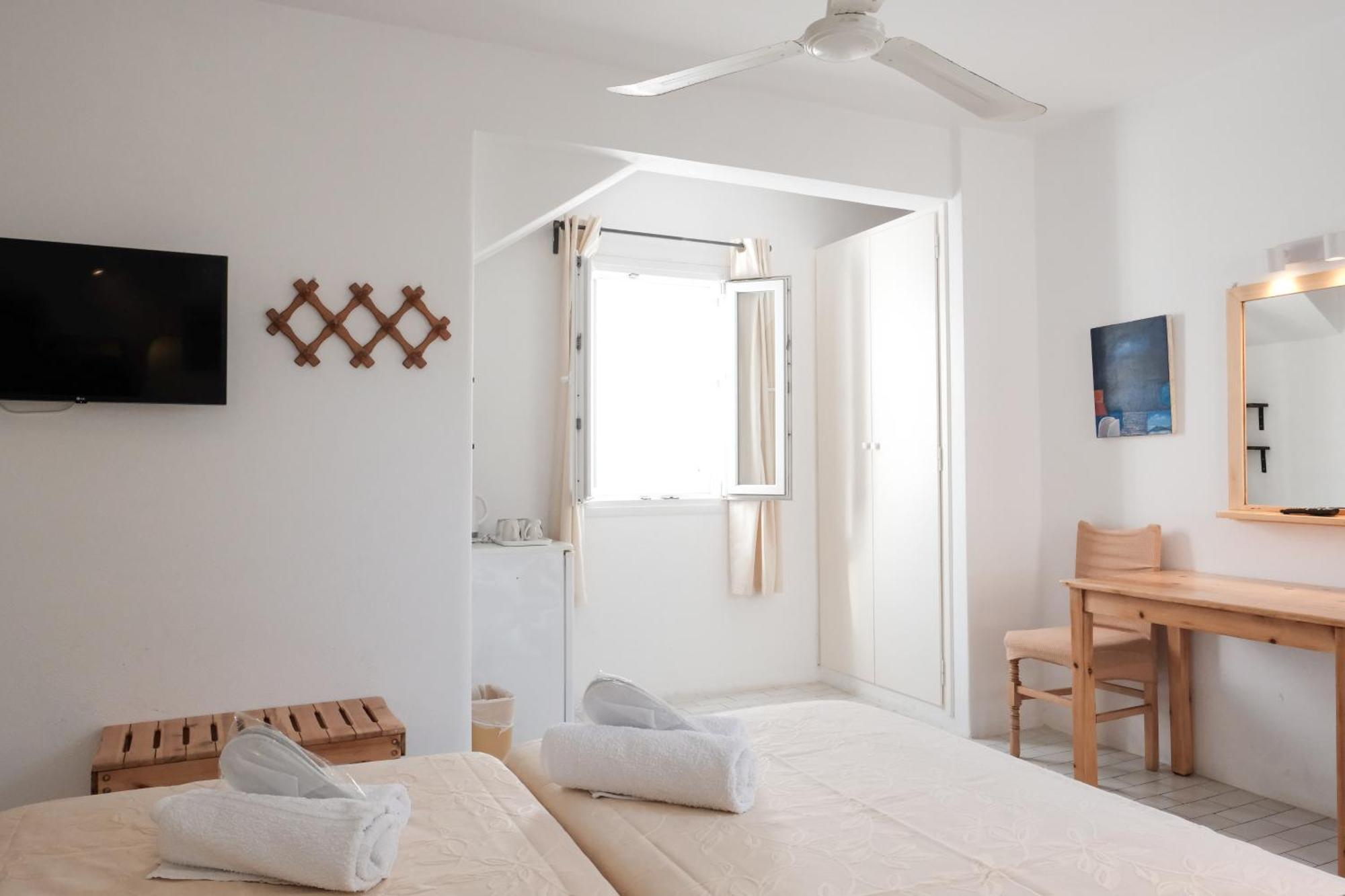 Angela'S Rooms Mykonos Town エクステリア 写真