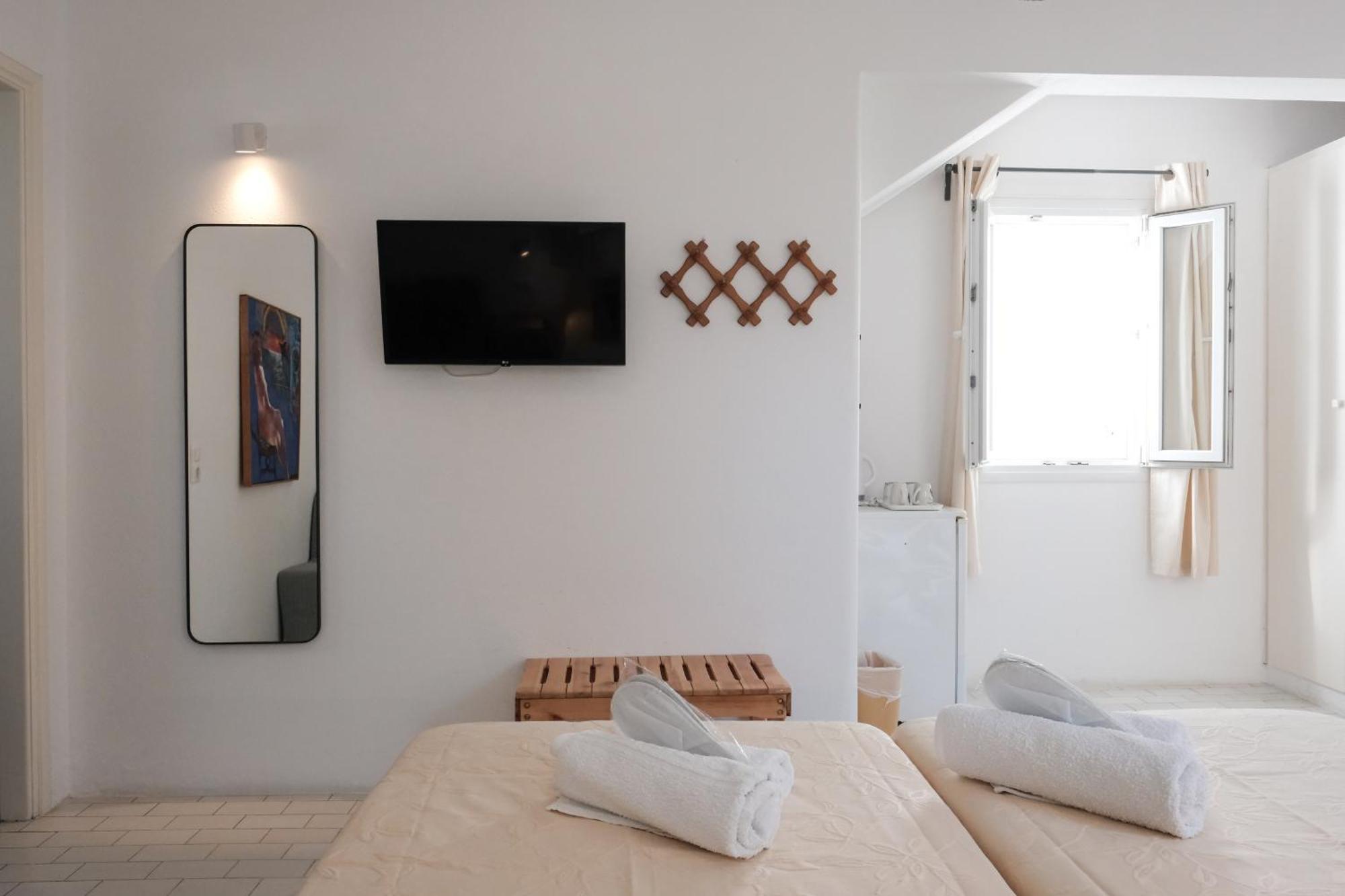 Angela'S Rooms Mykonos Town エクステリア 写真